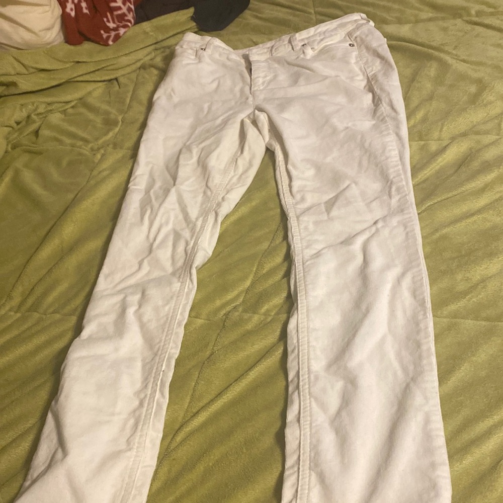 White skinny pants barely worn